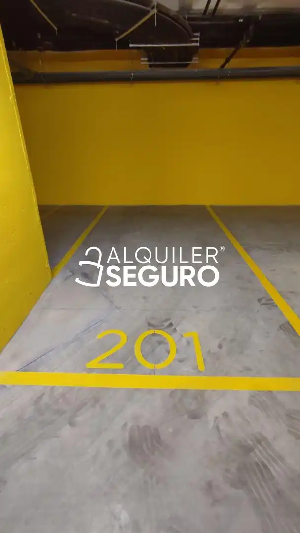 Parking of Flat for rent in Tres Cantos  with Air Conditioner, Heating and Terrace
