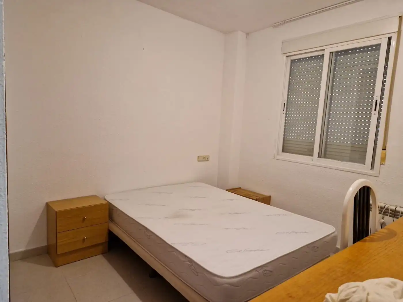 Schlafzimmer von Wohnung zur Miete in Granada mit Möbliert