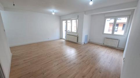 Foto 3 de Apartament en venda a Calle Santa Lucía, Haro, La Rioja