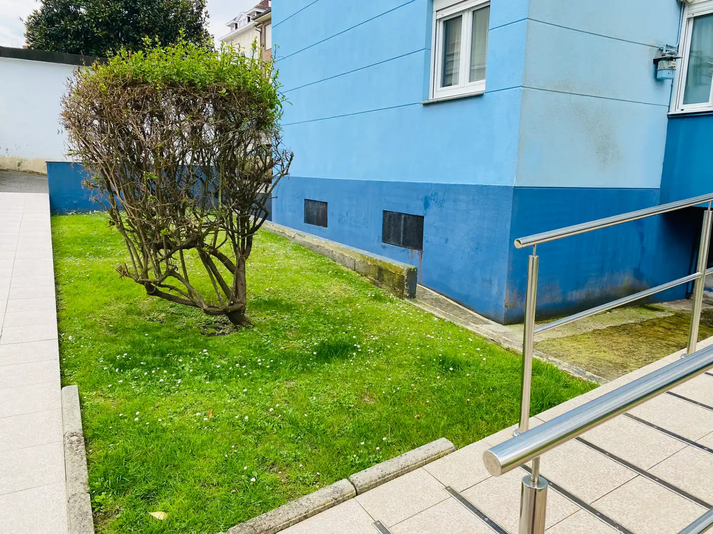 Vista exterior de Piso en venta en Santander con Calefacción, Parquet y Amueblado