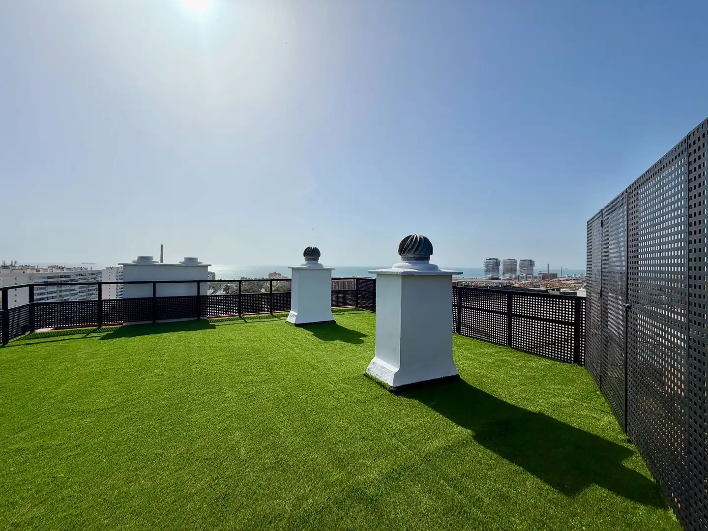 Terraza de Ático en venta en Málaga con Aire acondicionado, Calefacción y Jardín privado