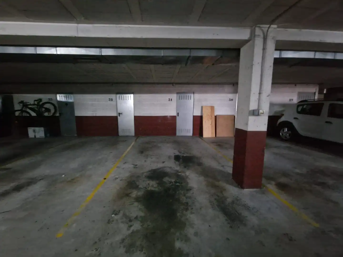 Parking de Piso en venta en San Cibrao das Viñas con Calefacción, Parquet y Terraza