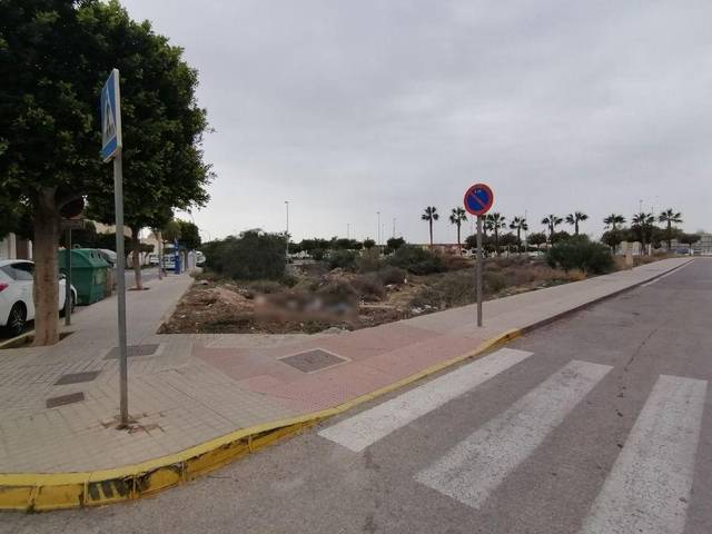 Terreno residencial en Venta en Adra (urbanización Ancor) en Ejido Sur