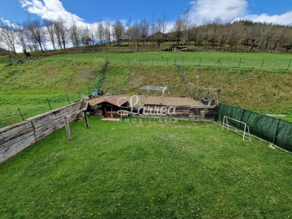 Single-family semi-detached for sale in Areatza  with Heating and Storage room