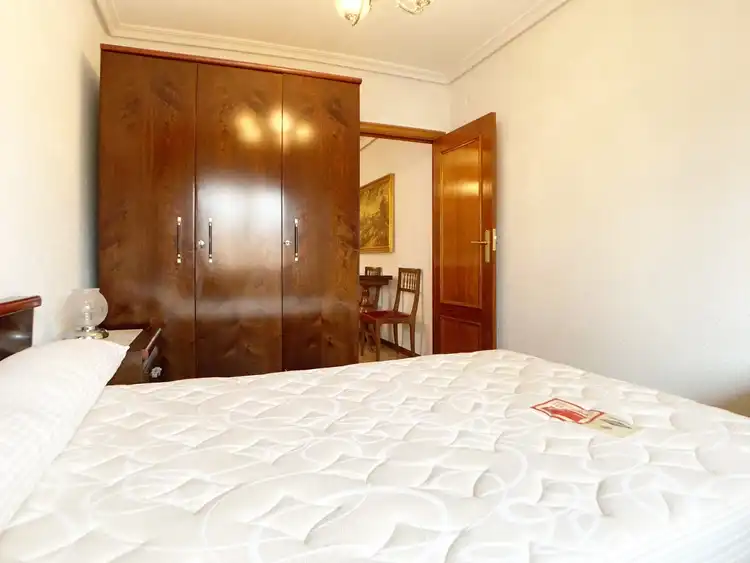 Piso con ascensor en venta en Calle de Valdecanillas, imagen 13
