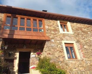 Exterior view of Country house for sale in Tineo  with Private garden, Parquet flooring and Terrace