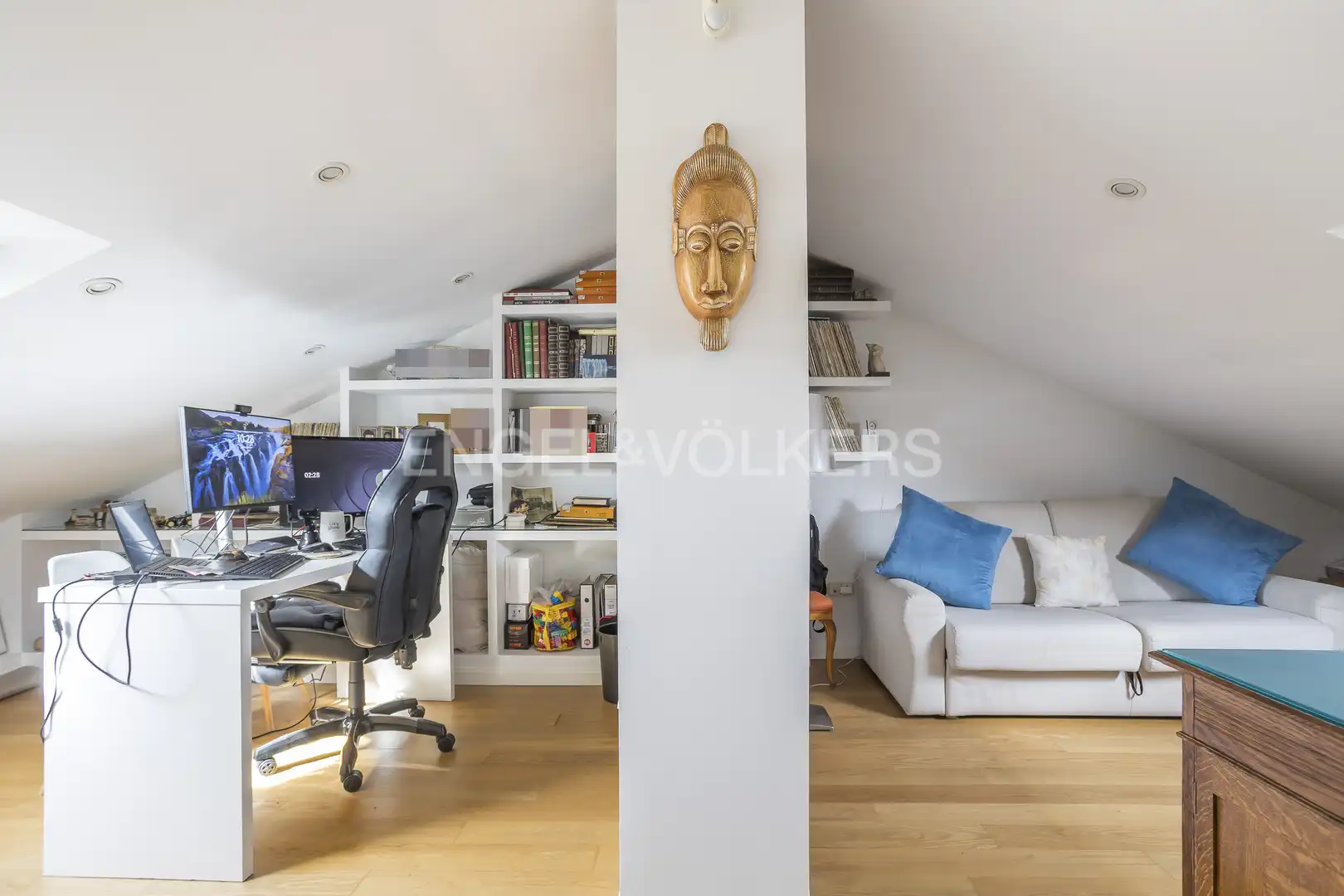 Habitación de Casa o chalet en venta en Madrid con Calefacción y Jardín privado