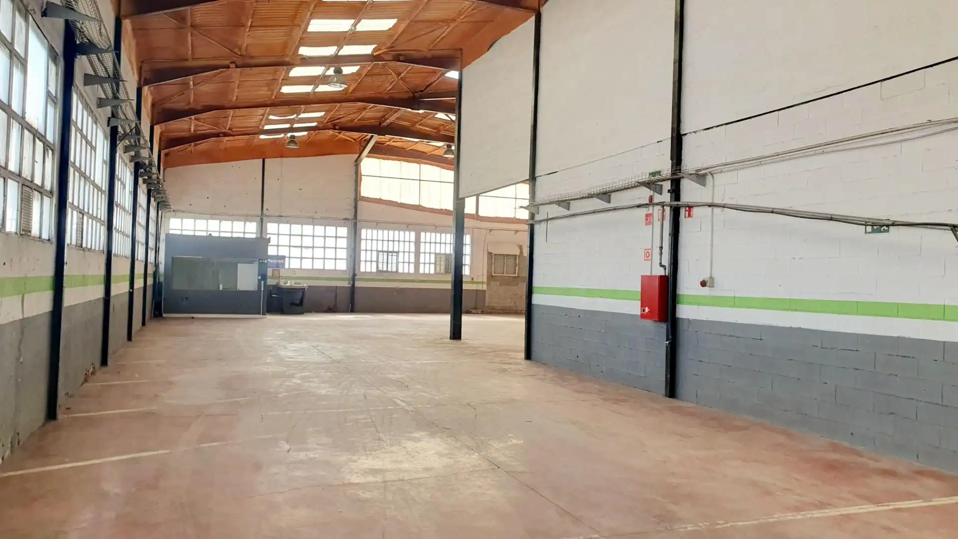 Nave industrial in affitto a Valle de Trápaga-Trapagaran, imagen 5