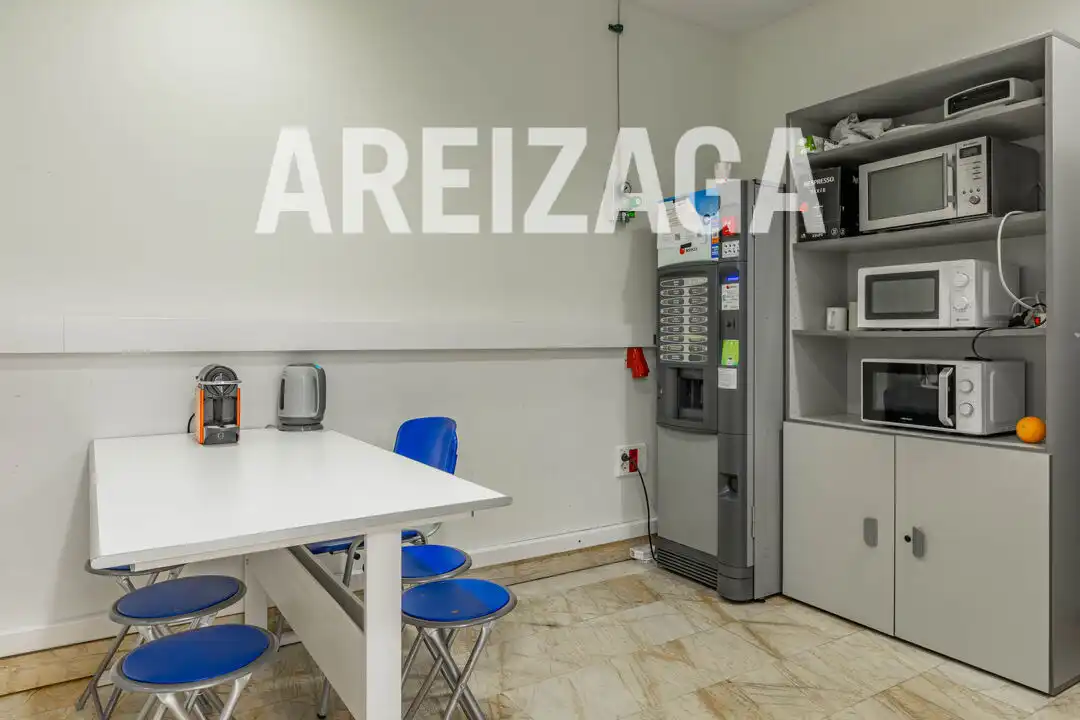 Oficina en venta en Donostia - San Sebastián  con Aire acondicionado y Calefacción