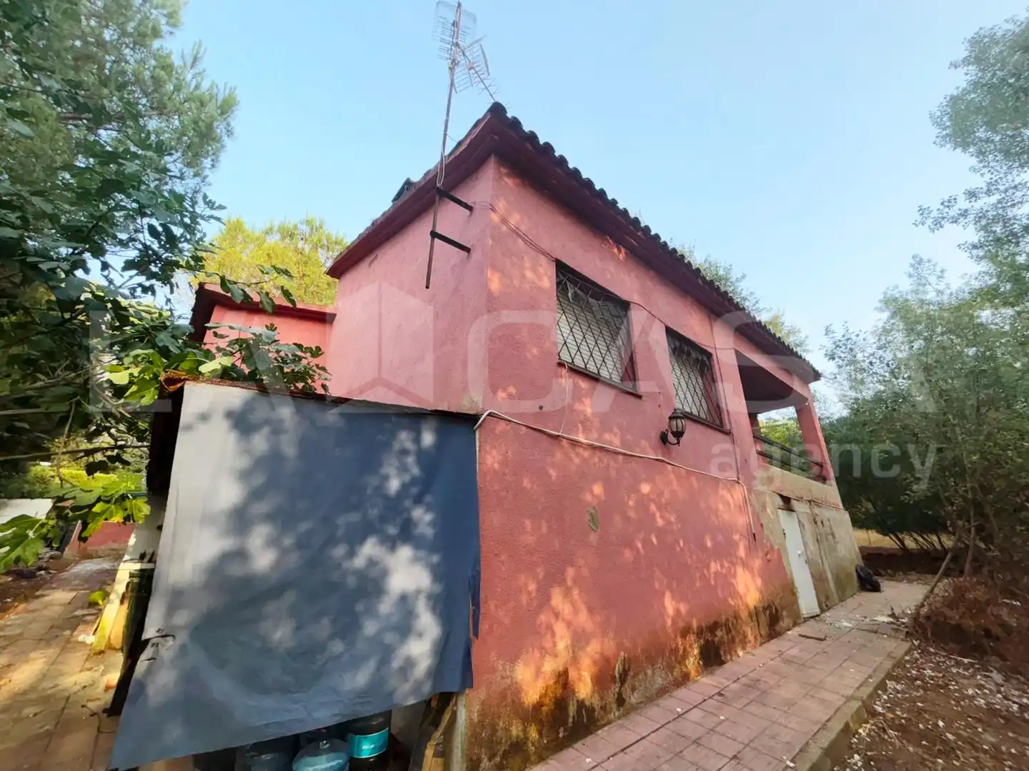 Vista exterior de Casa o chalet en venta en Montornès del Vallès con Balcón