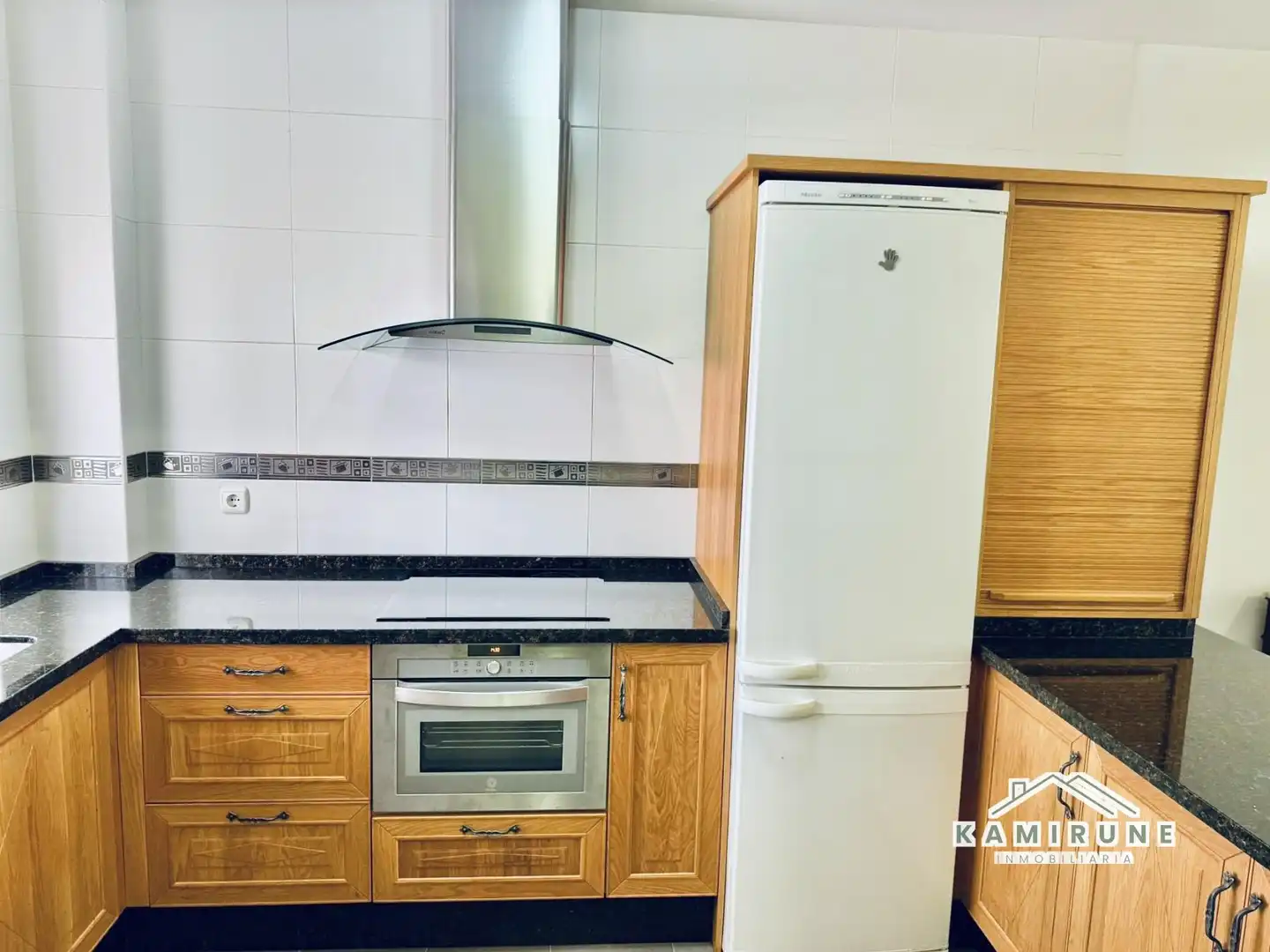 Küche von Wohnung zum Verkauf in Málaga mit Klimaanlage, Heizung und Terrasse