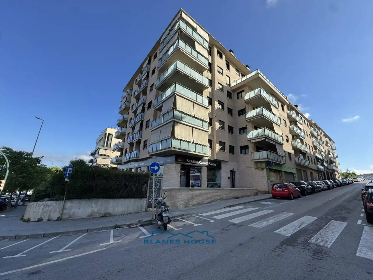 Vista exterior de Apartamento en venta en Blanes con Calefacción