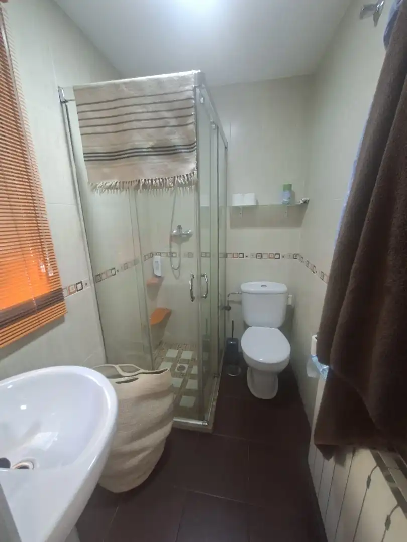Bathroom of Flat for sale in Plasencia  with Air Conditioner and Heating
