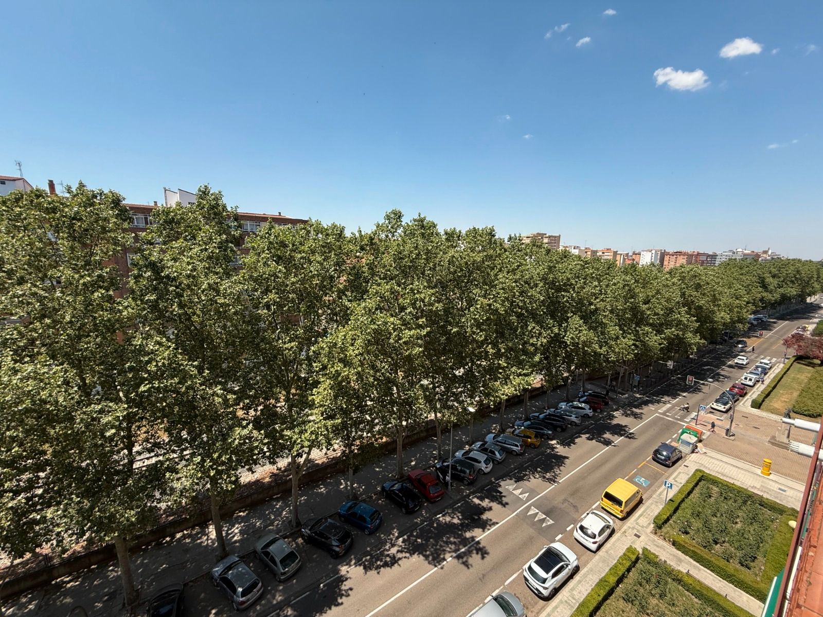Vista exterior de Pis en venda en Palencia Capital amb Moblat