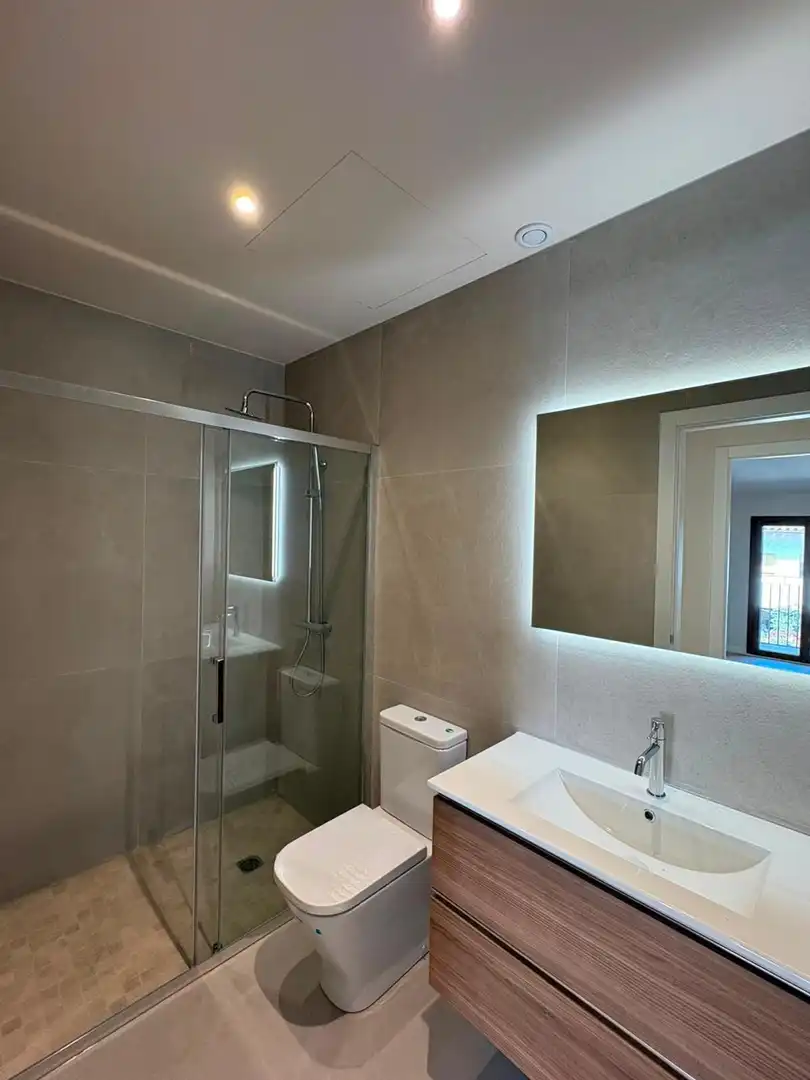 Baño de Ático en venta en Caldes d'Estrac con Aire acondicionado, Calefacción y Terraza