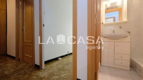 Foto 4 de Piso en venta en Carrer de la Jota, Vilapicina i la Torre Llobeta, Barcelona Capital