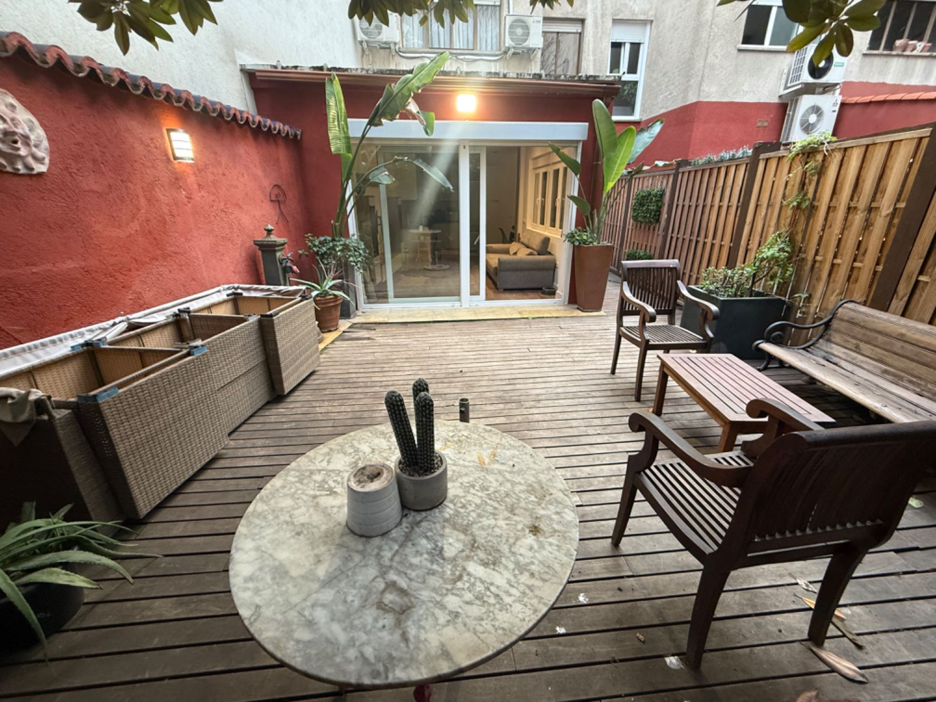Terrace of Flat to rent in  Madrid Capital  with Air Conditioner, Heating and Private garden