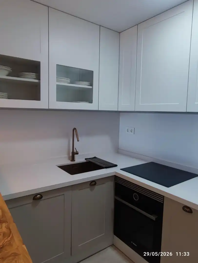 Cocina de Piso de alquiler en Almería con Aire acondicionado, Calefacción y Jardín privado