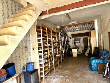 Local comercial en venda a Plaza Cronista Casal