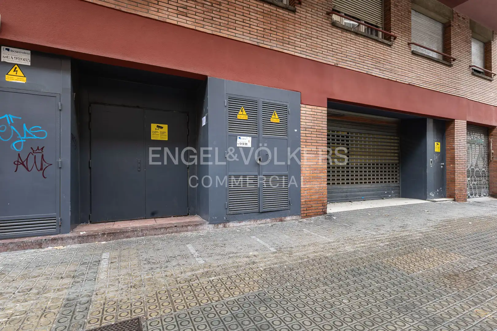 Außenansicht von Geschaftsraum zur Miete in Eixample