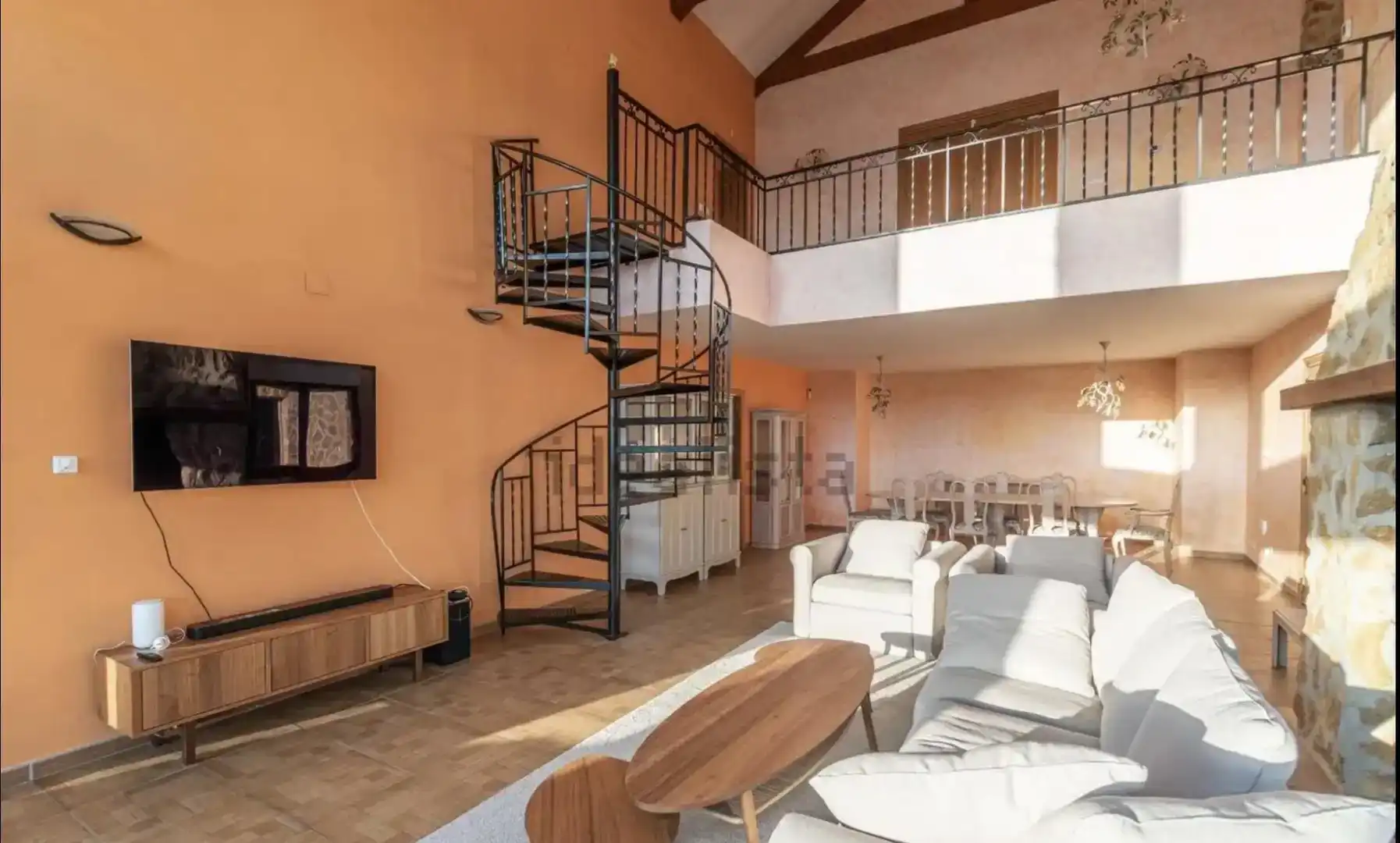 Sala de estar de Casa o chalet en venta en Castril con Aire acondicionado, Piscina y Balcón
