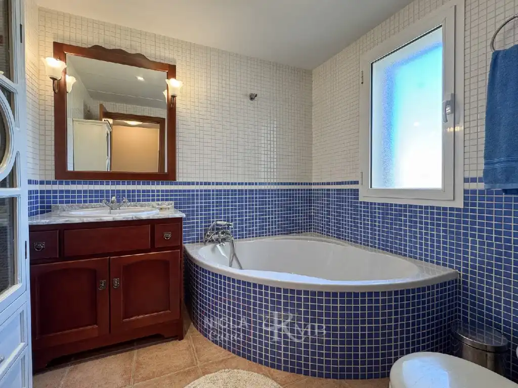 Bathroom of Duplexes for sale in Vera  with Air Conditioner, Terrace and Balcony