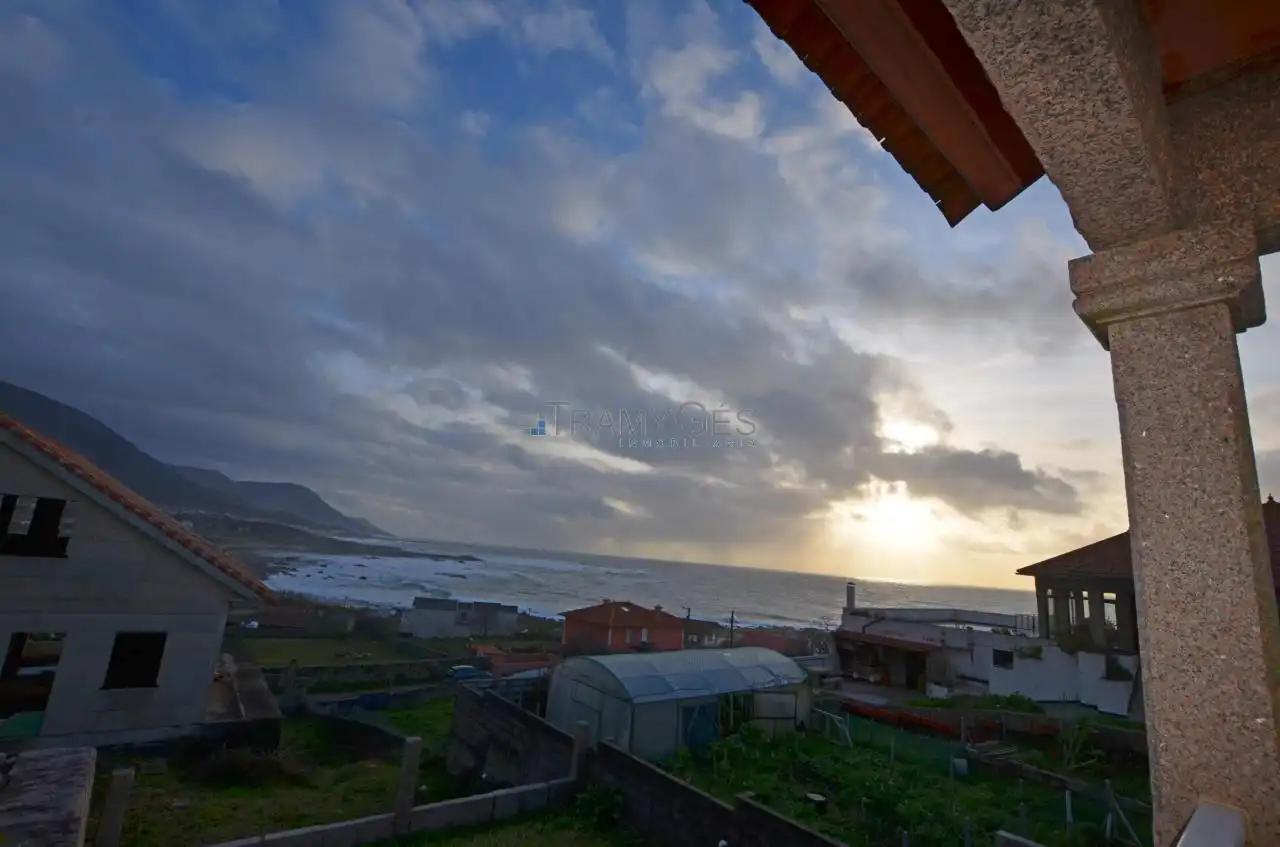 Vista exterior de Casa o chalet en venta en Oia con Calefacción, Jardín privado y Terraza