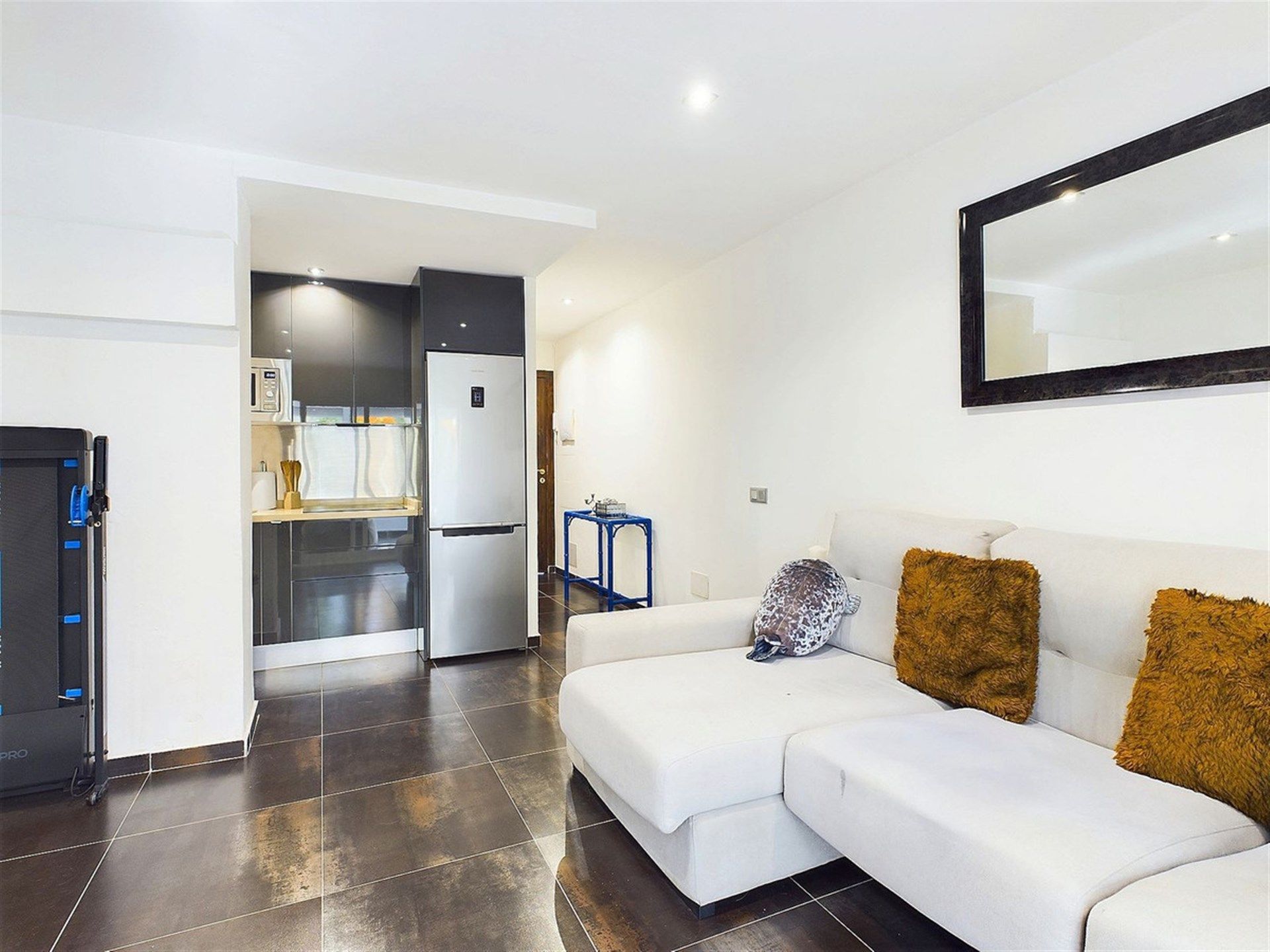 Living room of Apartments for sale in Estepona  with Air Conditioner and Terrace