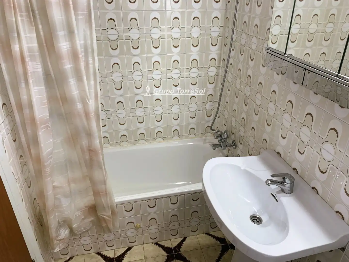 Bathroom of Flat for sale in Calafell  with Terrace and Storage room