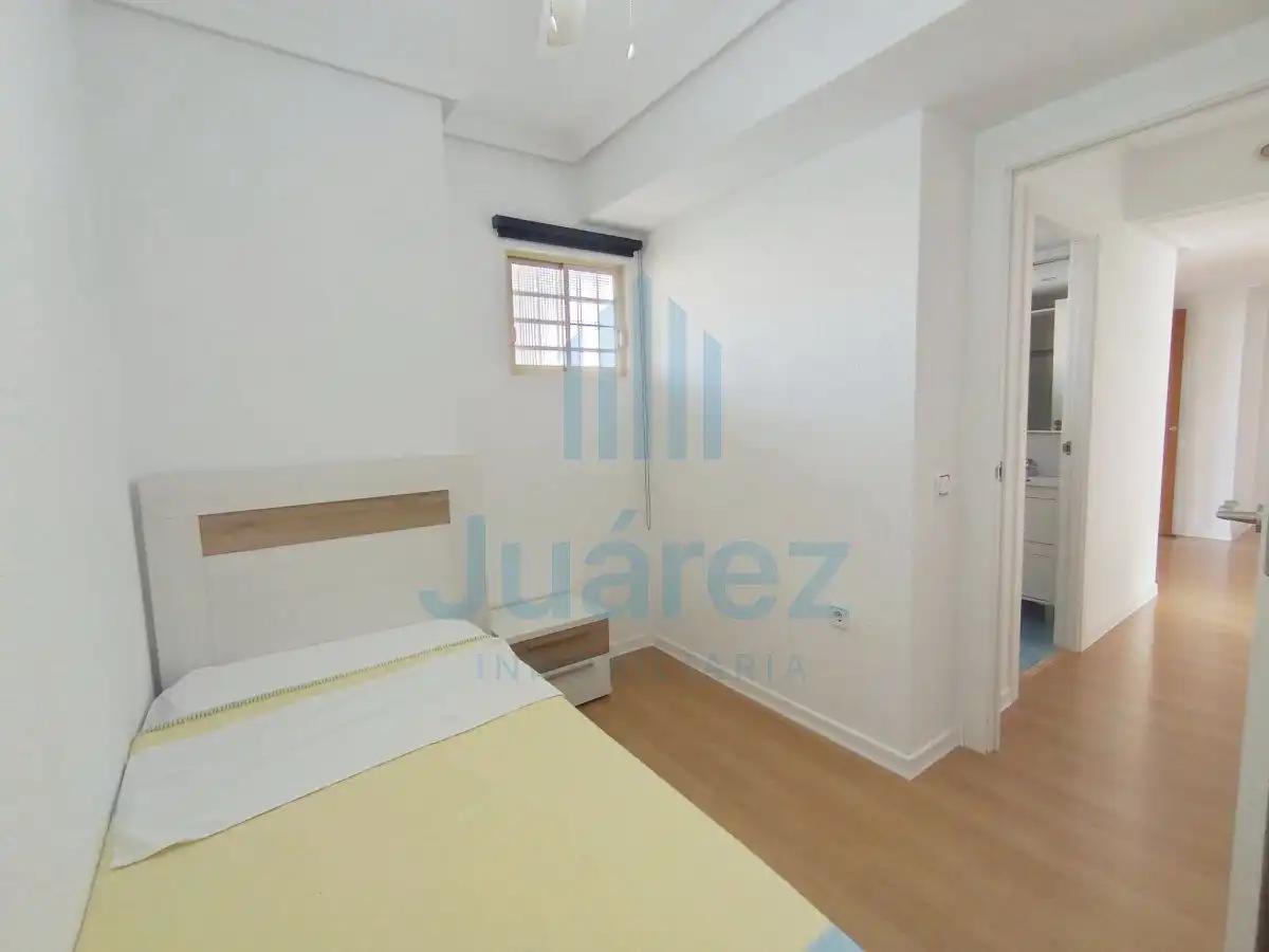 Habitación de Piso de alquiler en Alicante / Alacant con Aire acondicionado, Calefacción y Parquet