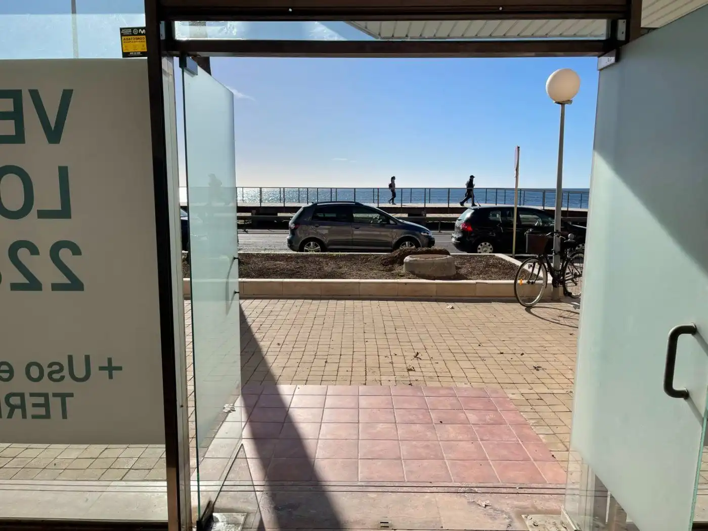 Local de alquiler en Cambrils con Terraza