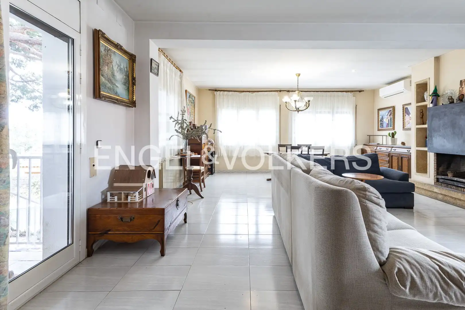 Sala de estar de Casa o chalet en venta en Vilassar de Dalt con Aire acondicionado, Calefacción y Jardín privado