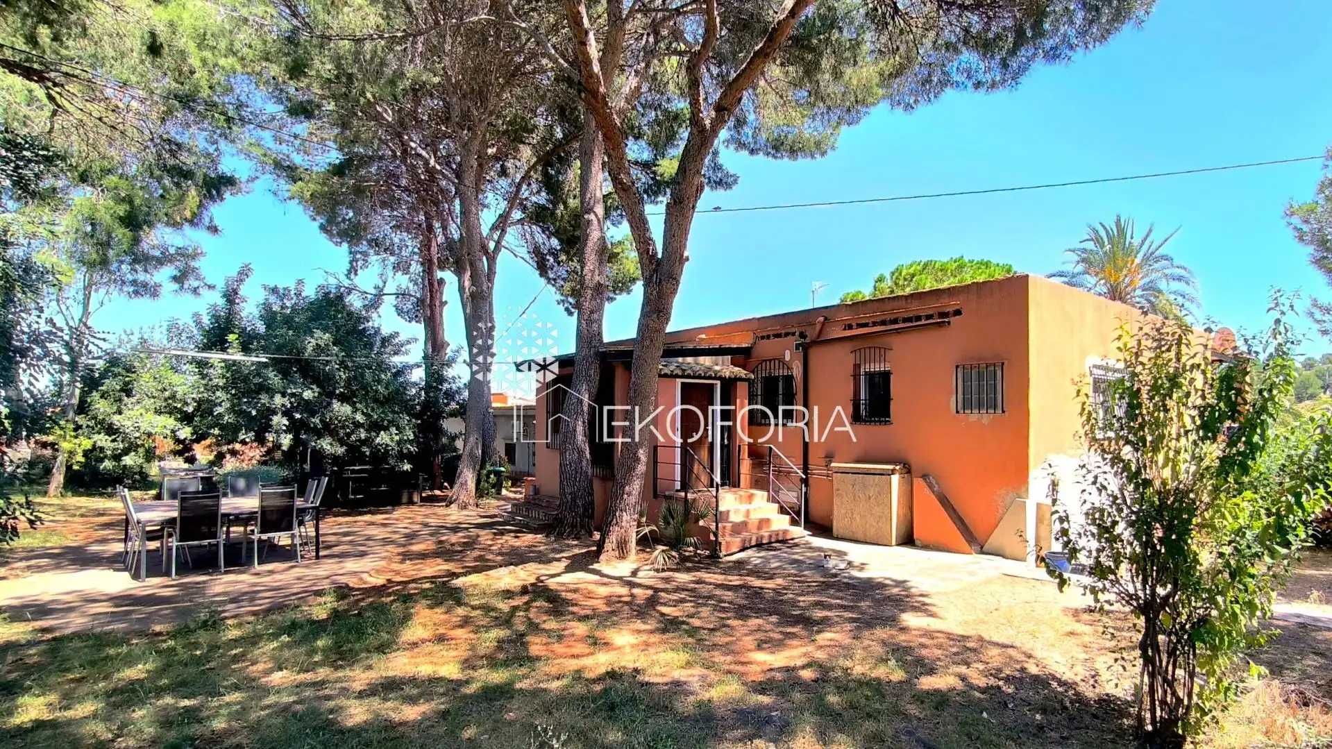 Exterior view of Houses for sale in Alfinach - Los Monasterios