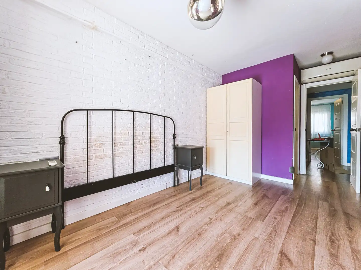 Bedroom of Flat for sale in Urbanitzacions