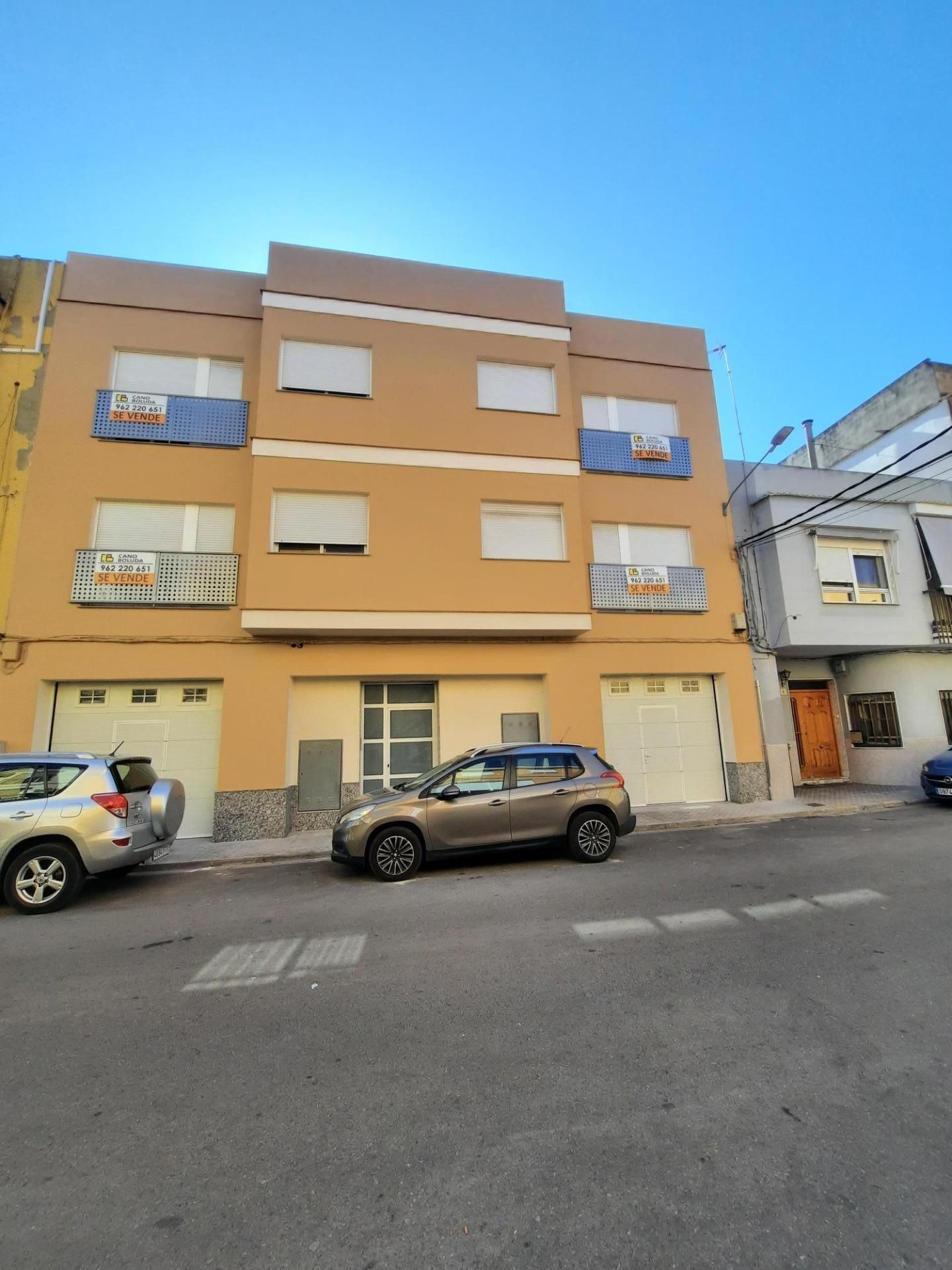 Exterior view of Flat for sale in Villanueva de Castellón  with Terrace, Storage room and Balcony