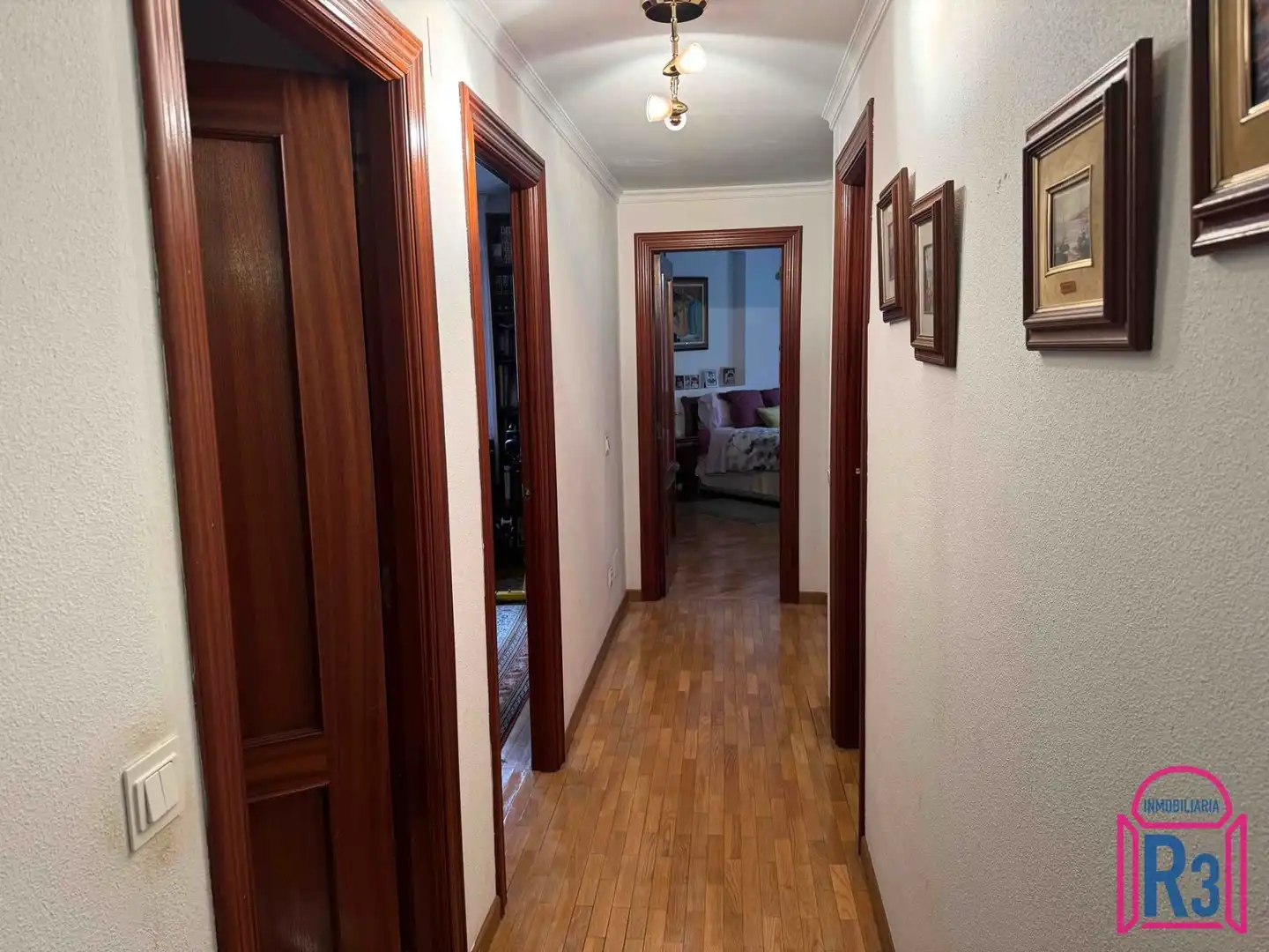 Piso en venta en León Capital  con Calefacción, Terraza y Trastero