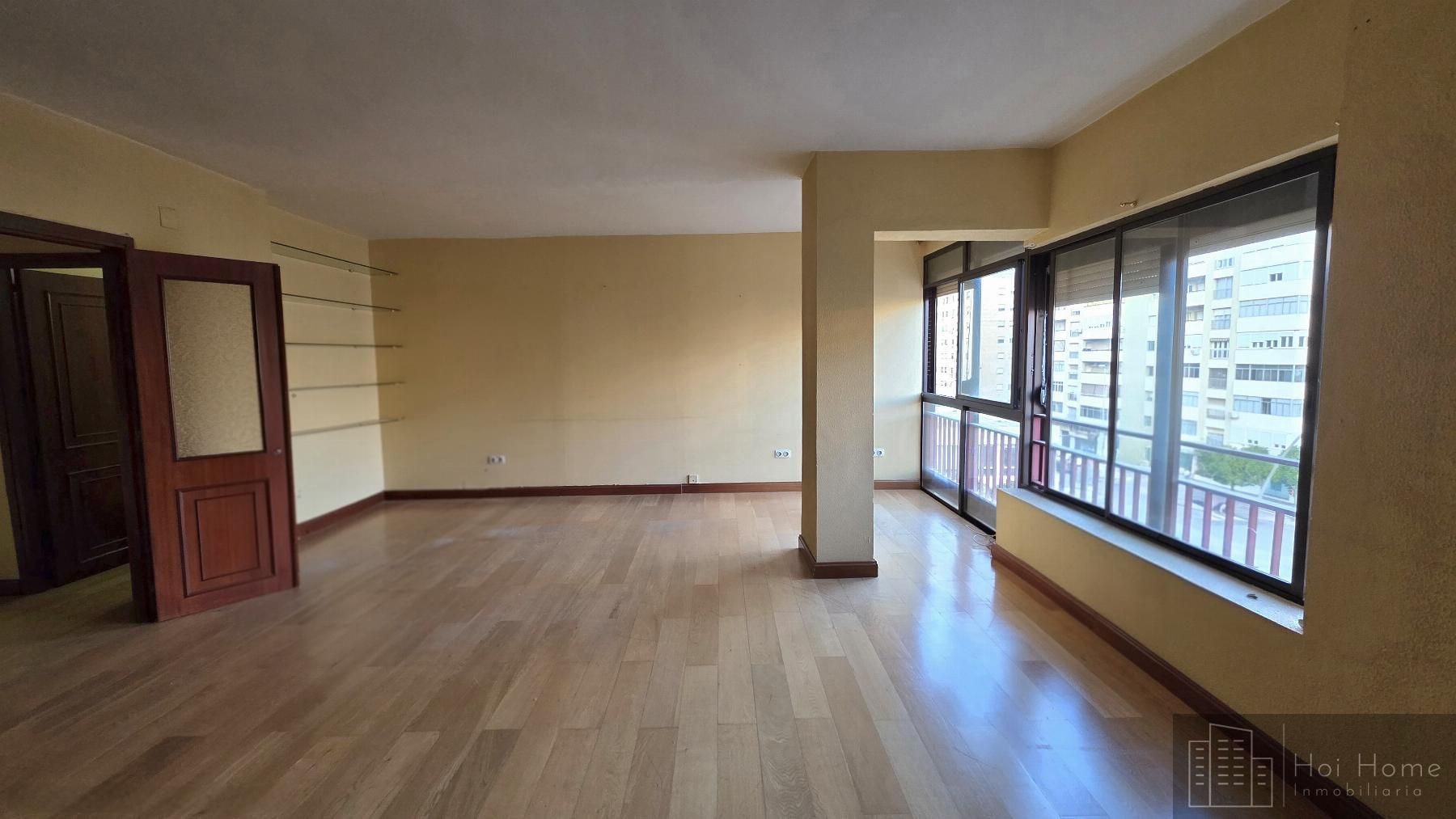 Living room of Flat for sale in Jerez de la Frontera  with Air Conditioner and Parquet flooring