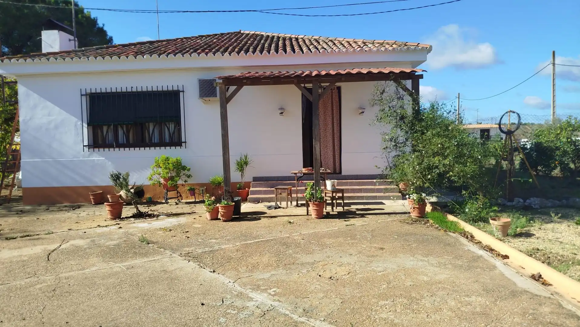 Houses for sale in Beas