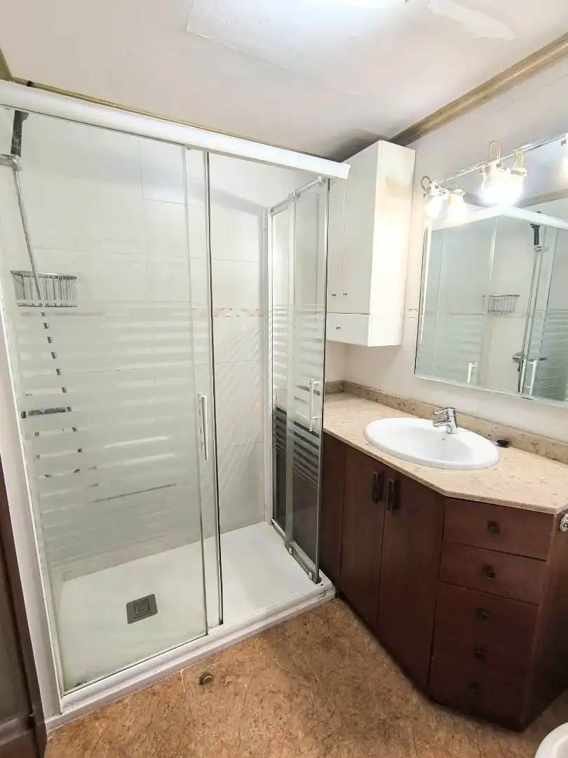 Bathroom of Flat for sale in Zaragoza  with Air Conditioner, Heating and Terrace