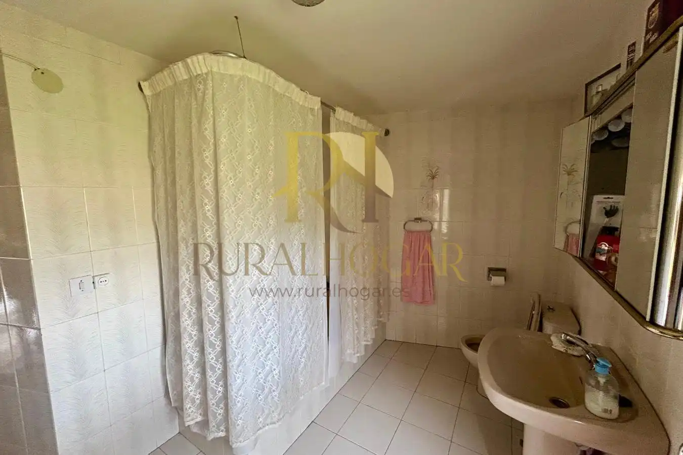 Houses for sale in Calle Real, 14, Vegaquemada