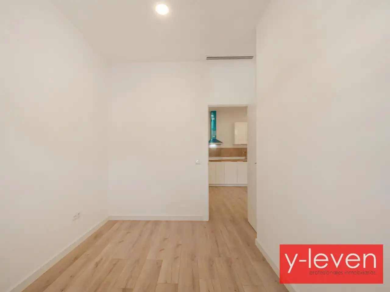 Habitación de Planta baja en venta en Málaga con Aire acondicionado, Calefacción y Piscina comunitaria
