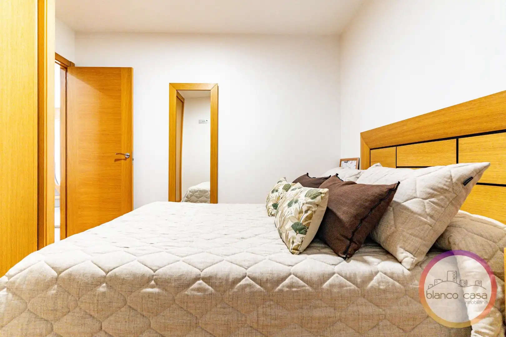 Habitación de Piso de alquiler en Malpica de Bergantiños con Calefacción, Terraza y Trastero