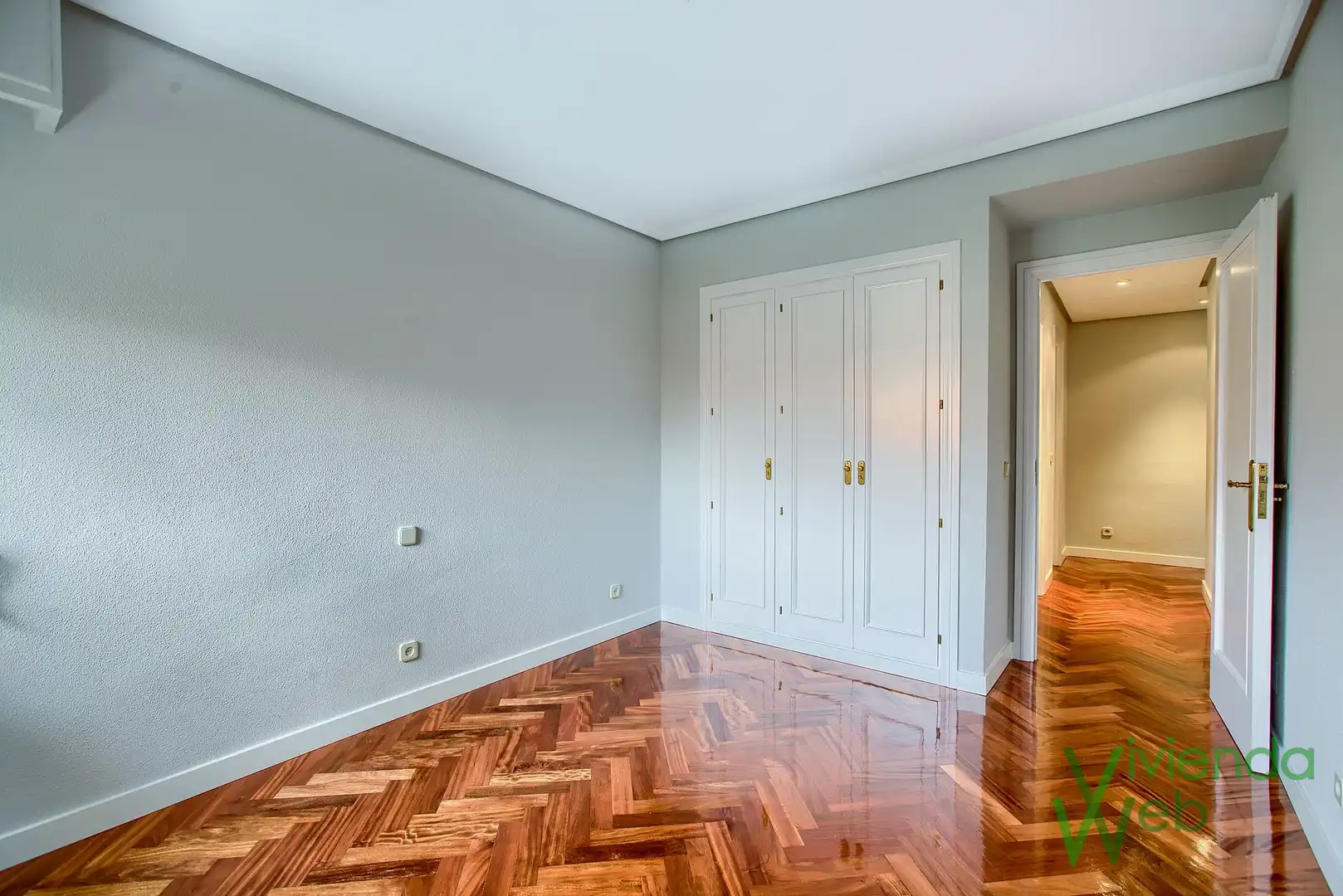 Bedroom of Flat for rent in Pozuelo de Alarcón  with Air Conditioner, Heating and Private garden