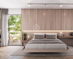 Bedroom of Flat for sale in  Madrid Capital  with Air Conditioner, Terrace and Storage room