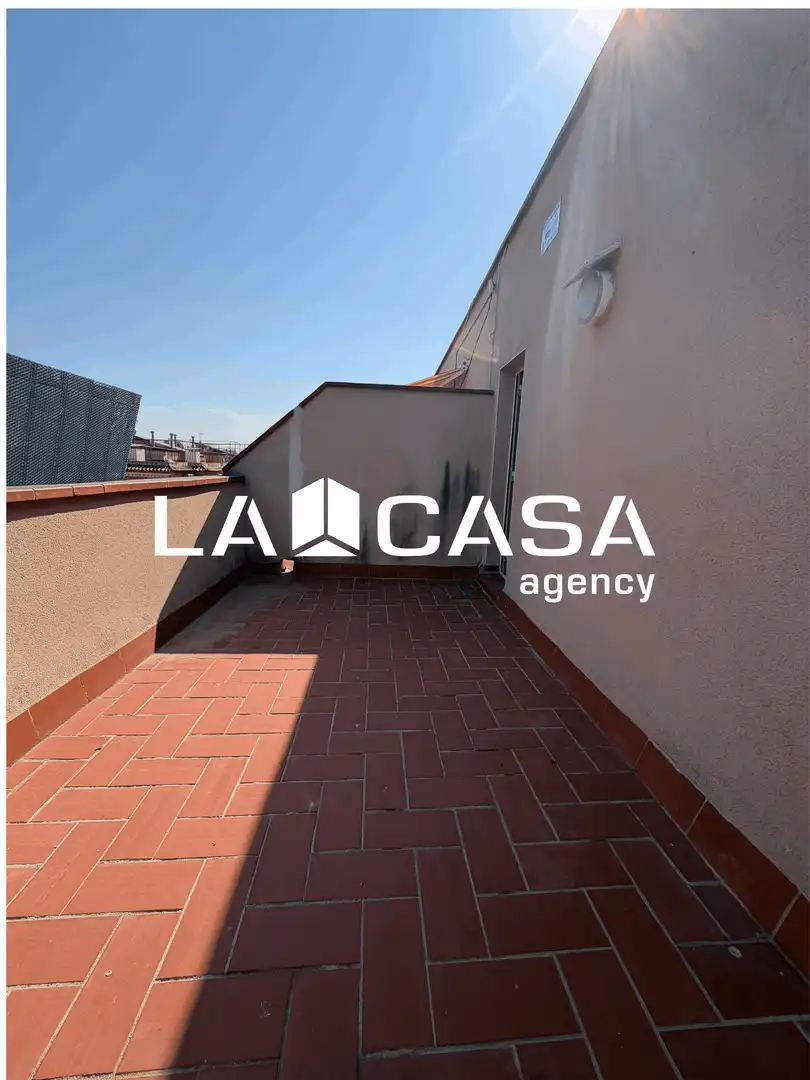 Terrasse von Dachboden zum Verkauf in Santa Coloma de Gramenet mit Terrasse