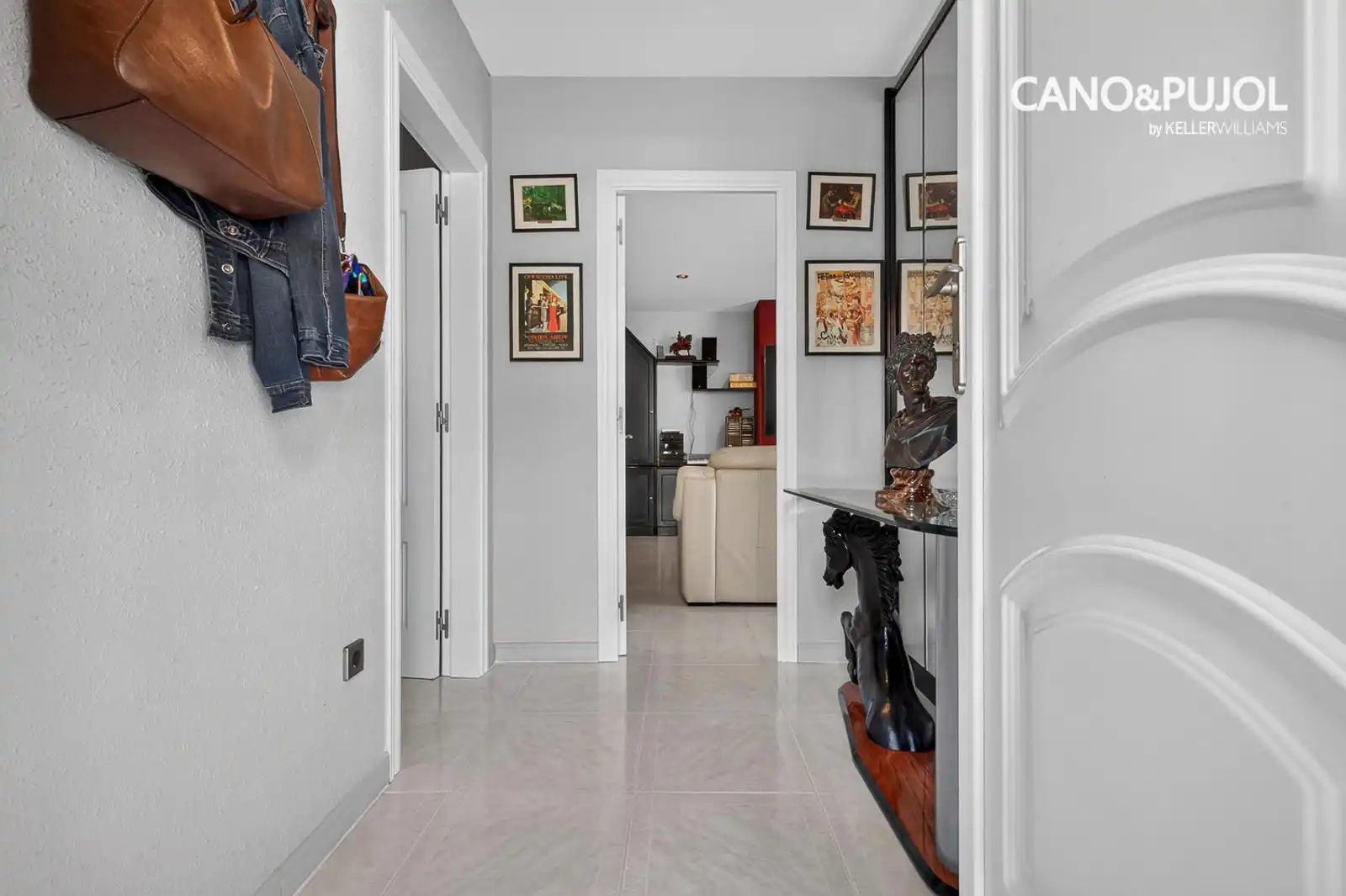 Houses for sale in Ca n'Oriol