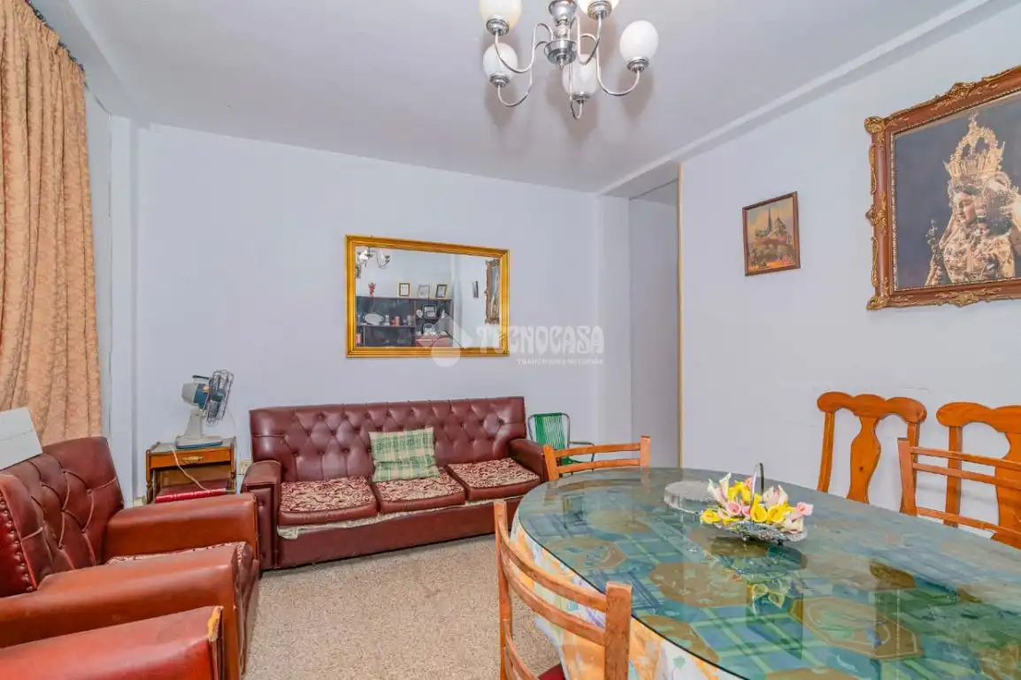 Sala de estar de Piso en venta en Lucena con Aire acondicionado y Amueblado