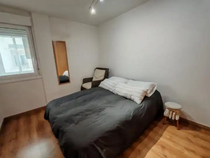 Habitación de Piso en venta en Vigo  con Trastero