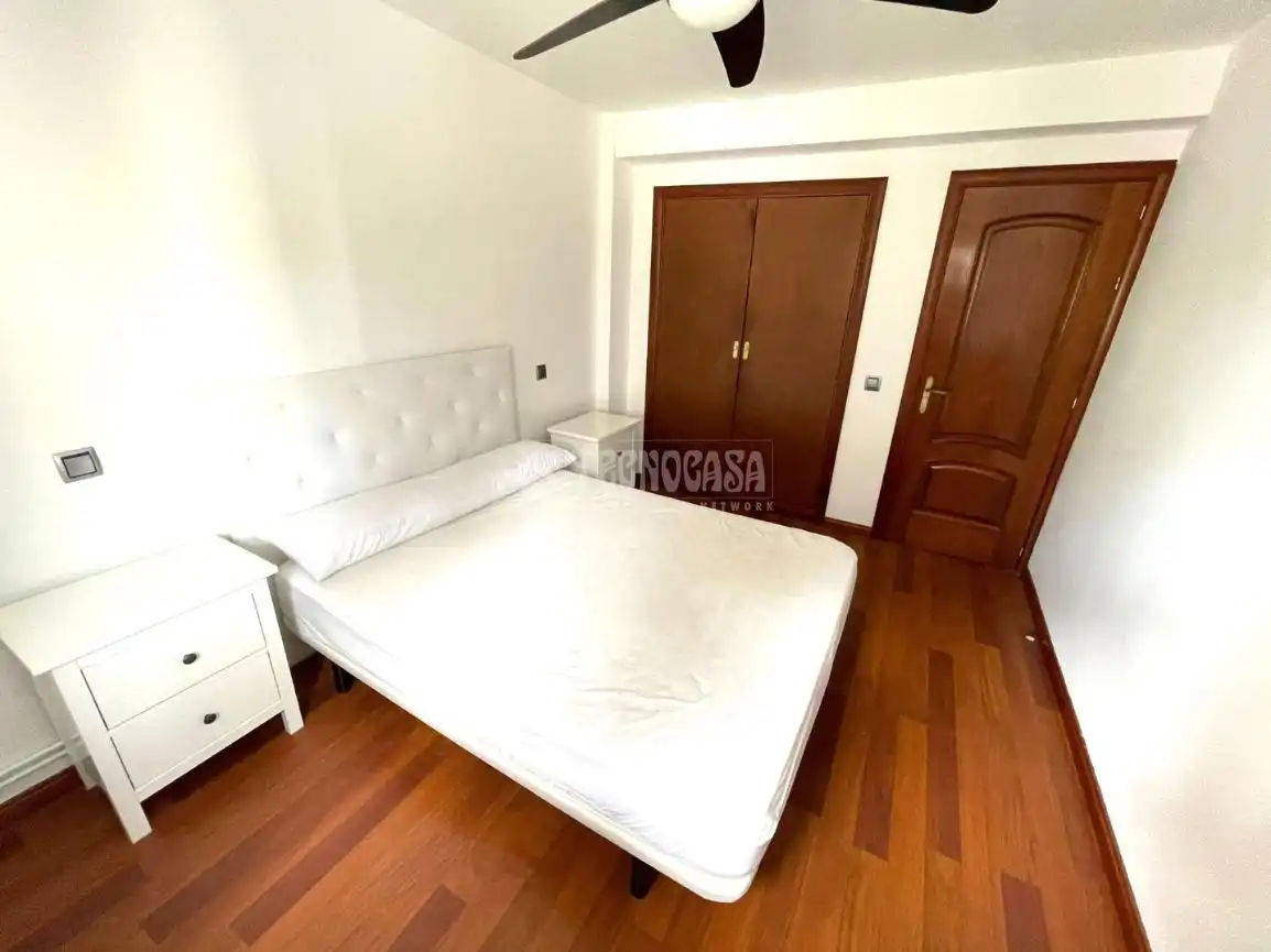Habitación de Piso en venta en Madrid con Calefacción