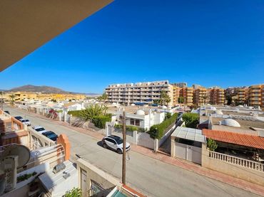 Apartment mit Balkon zum Verkauf in Calle Sierra de la Pila 81